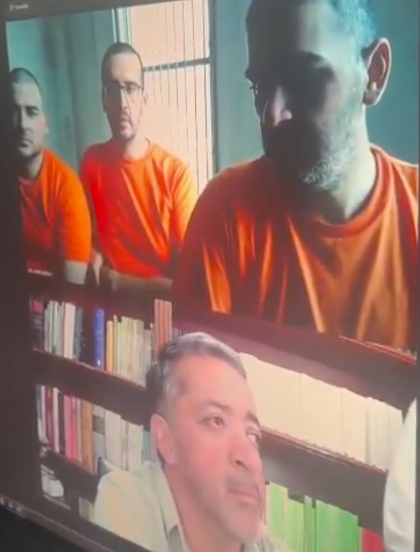 Radio Universal Guayaquil tweet media