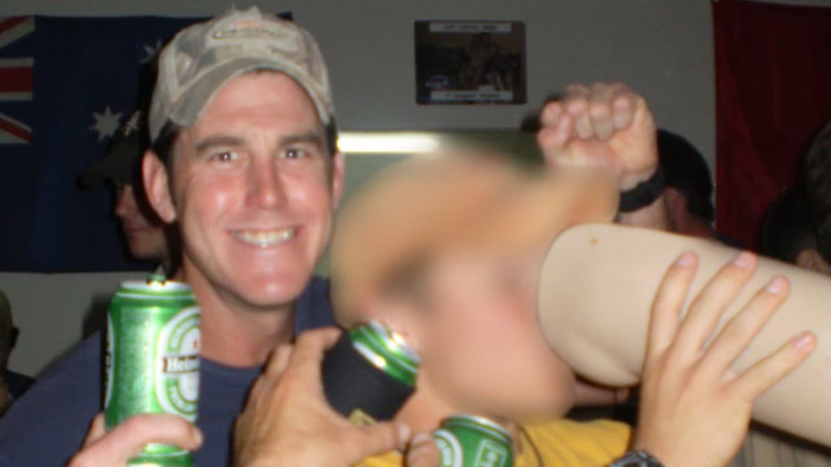 Celina10101 tweet media