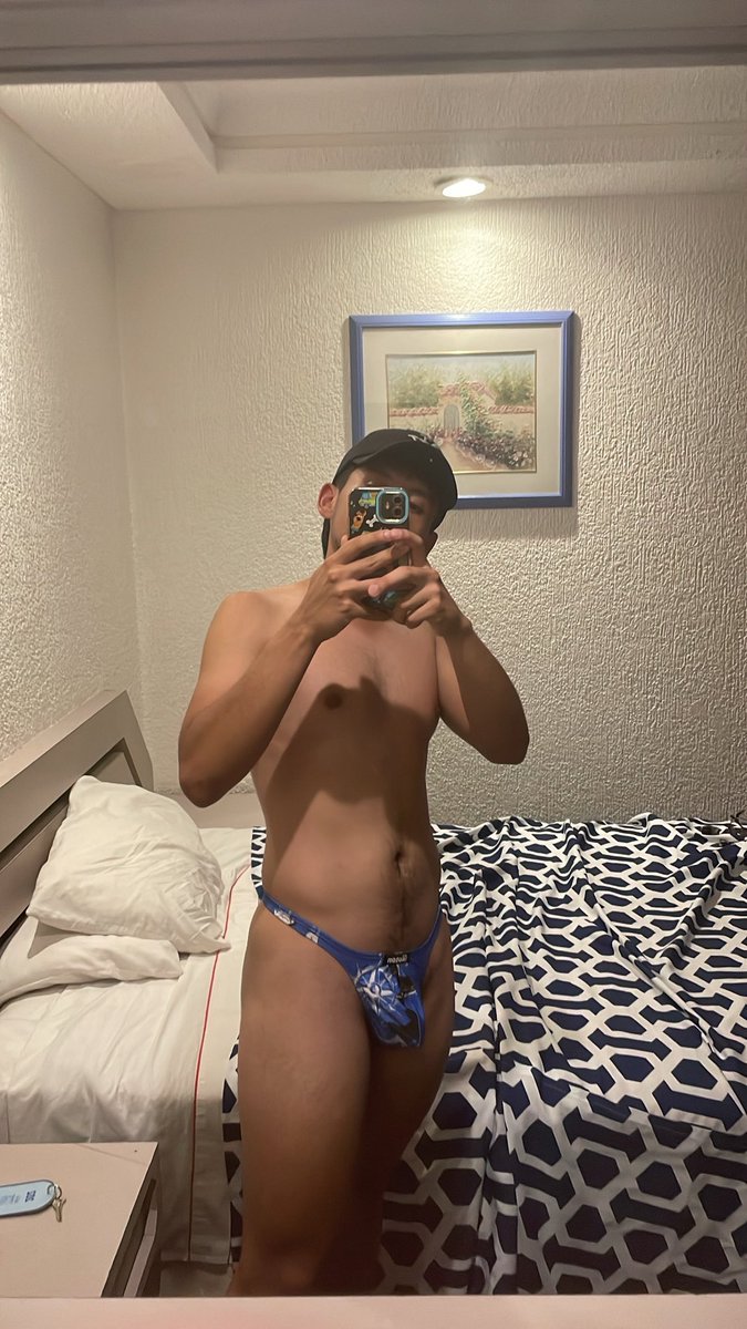 Alexx_twink🙈 tweet media