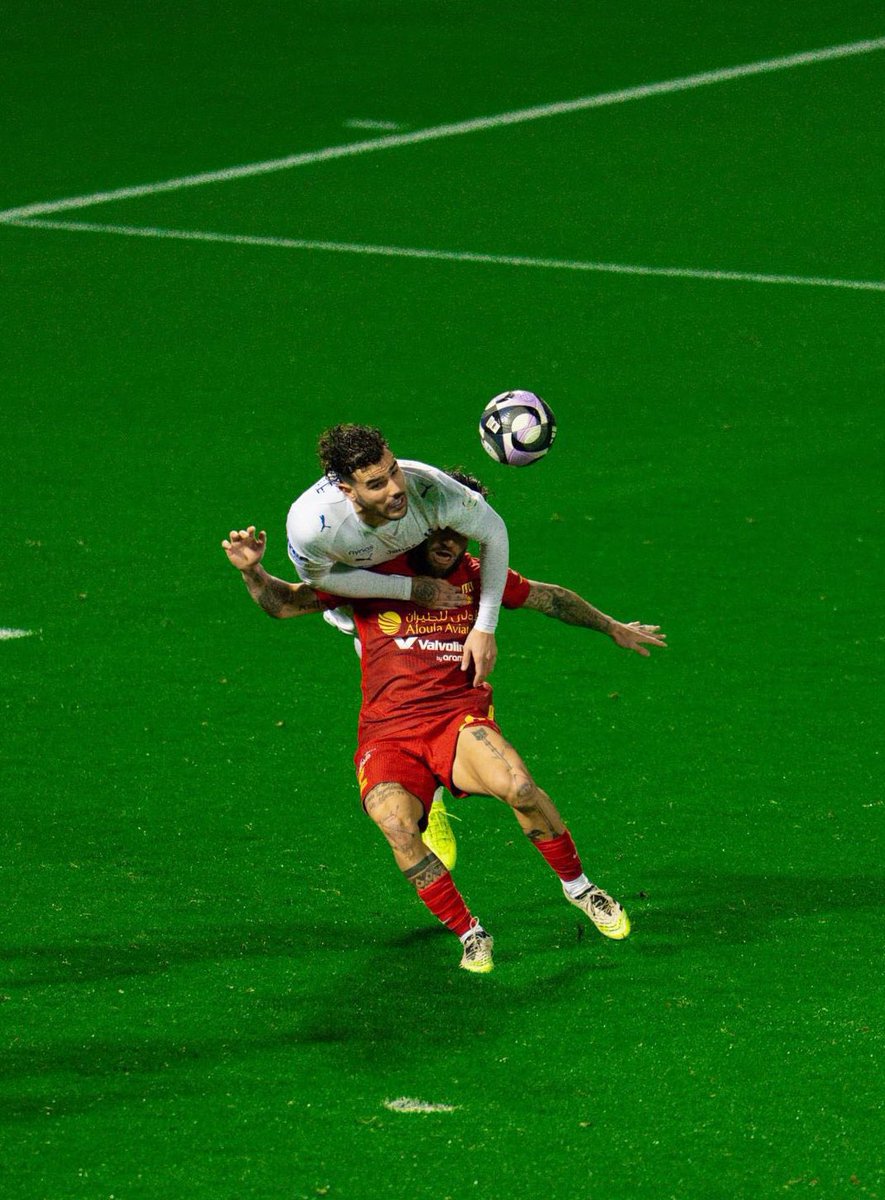 المحقق الاصفر tweet media