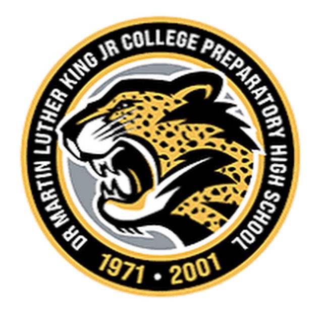 CoachJCatanese's tweet image. Thank you Coach Daniel Moore for welcoming me and allowing me to speak with you and your athletes! #buildingalegacy #DREAM #GoBigBlue