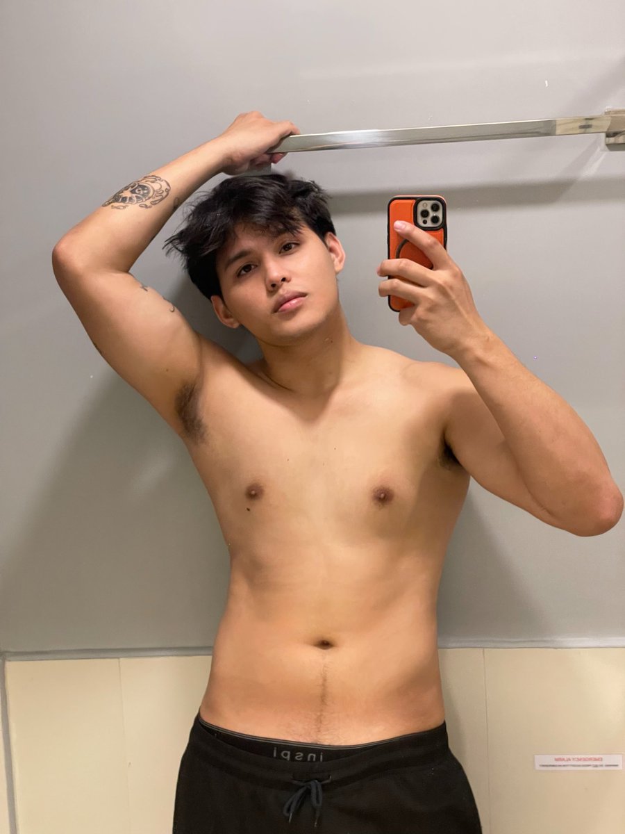 MIKEEEEEE𓌹ᄋ𓌺 tweet media