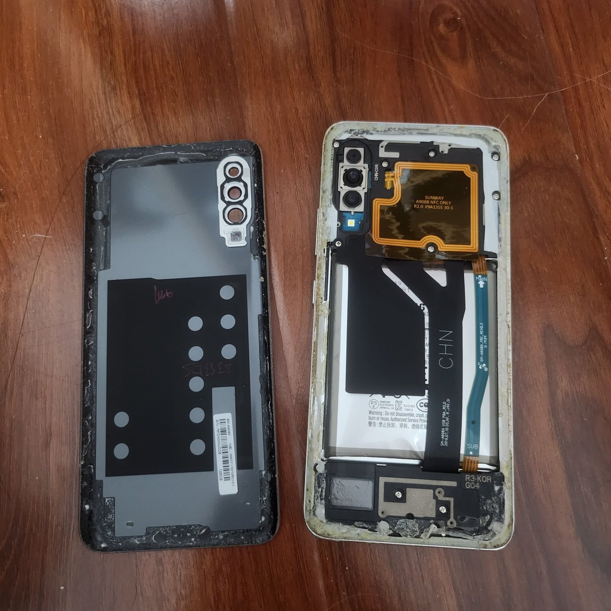 閃光異色可可芭蕾貓芙芙☆ミ躺下了喵 tweet media