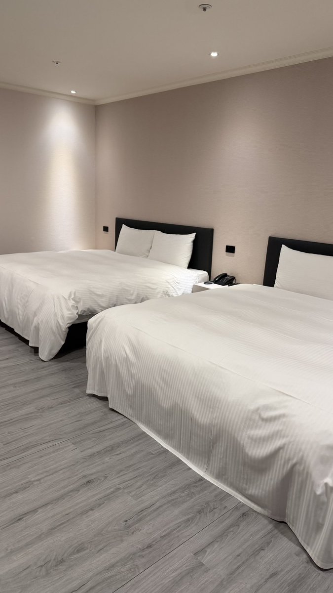 參杏🐎𝐎𝐥𝐢𝐕𝐈𝐀🍁 （原創真人本尊） tweet media