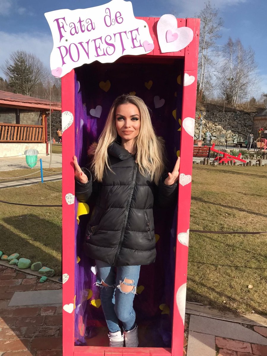 Purrfect Amy tweet media