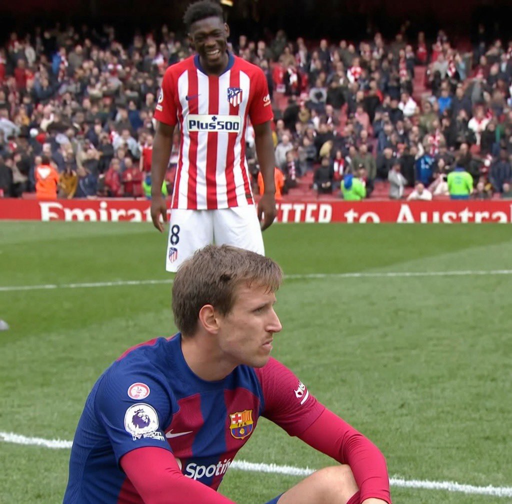 Aspiring TallMan 🫥 tweet media