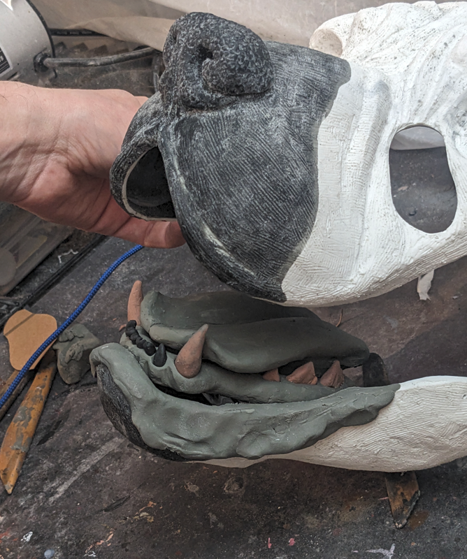 MotleyCrowMasks's tweet photo. The block-in vs the final install! The lips still need to be painted to blend more smoothly into the gums. https://t.co/wEy7eMZfyU