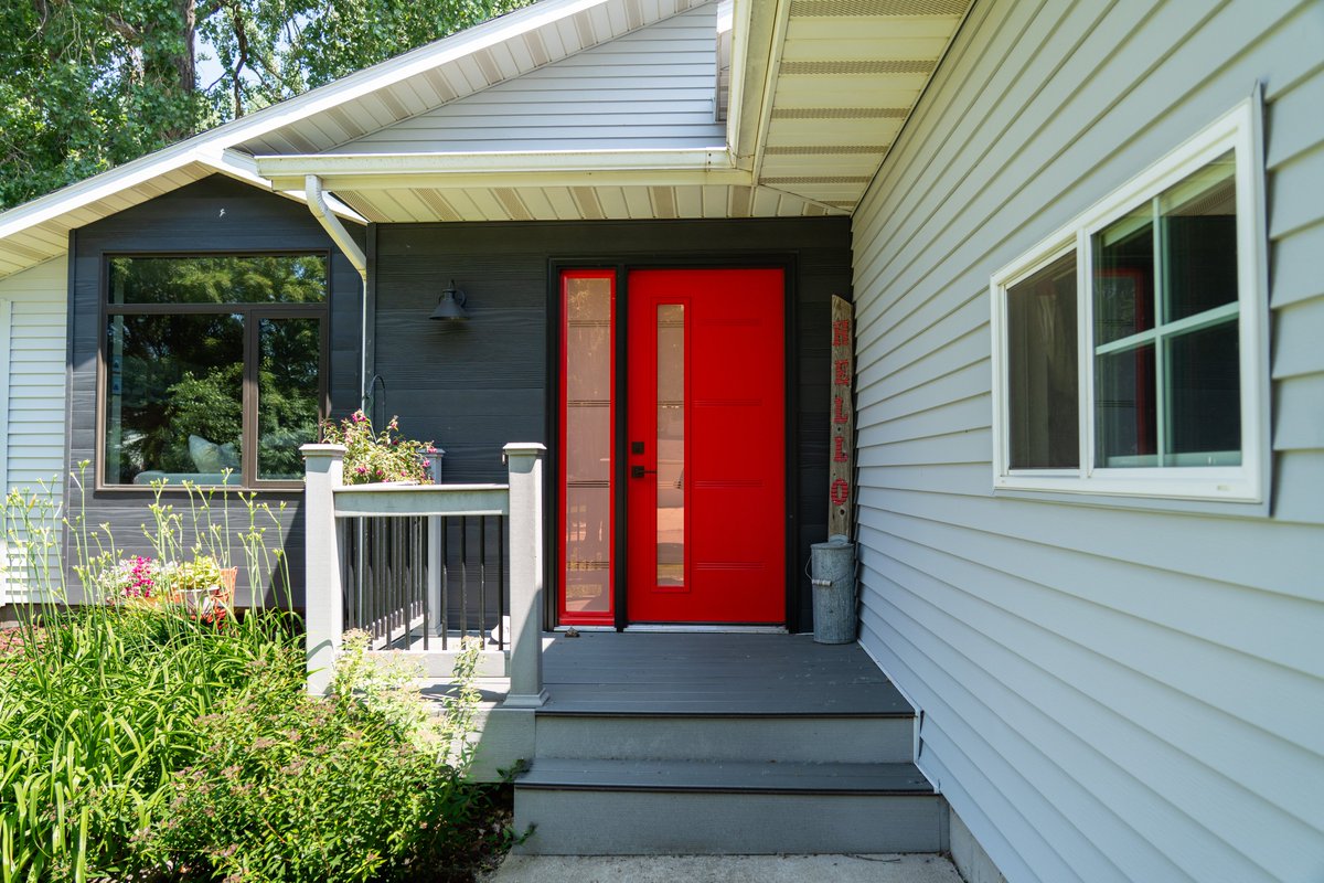 HeritageExt's tweet photo. You've got one upgrade to make—what are you choosing?

Siding • Deck • Door • Window • Pergola • Motorized Screen

Tell us below—and connect with us today to inquire about your next project. https://t.co/oY3jw2K8MJ