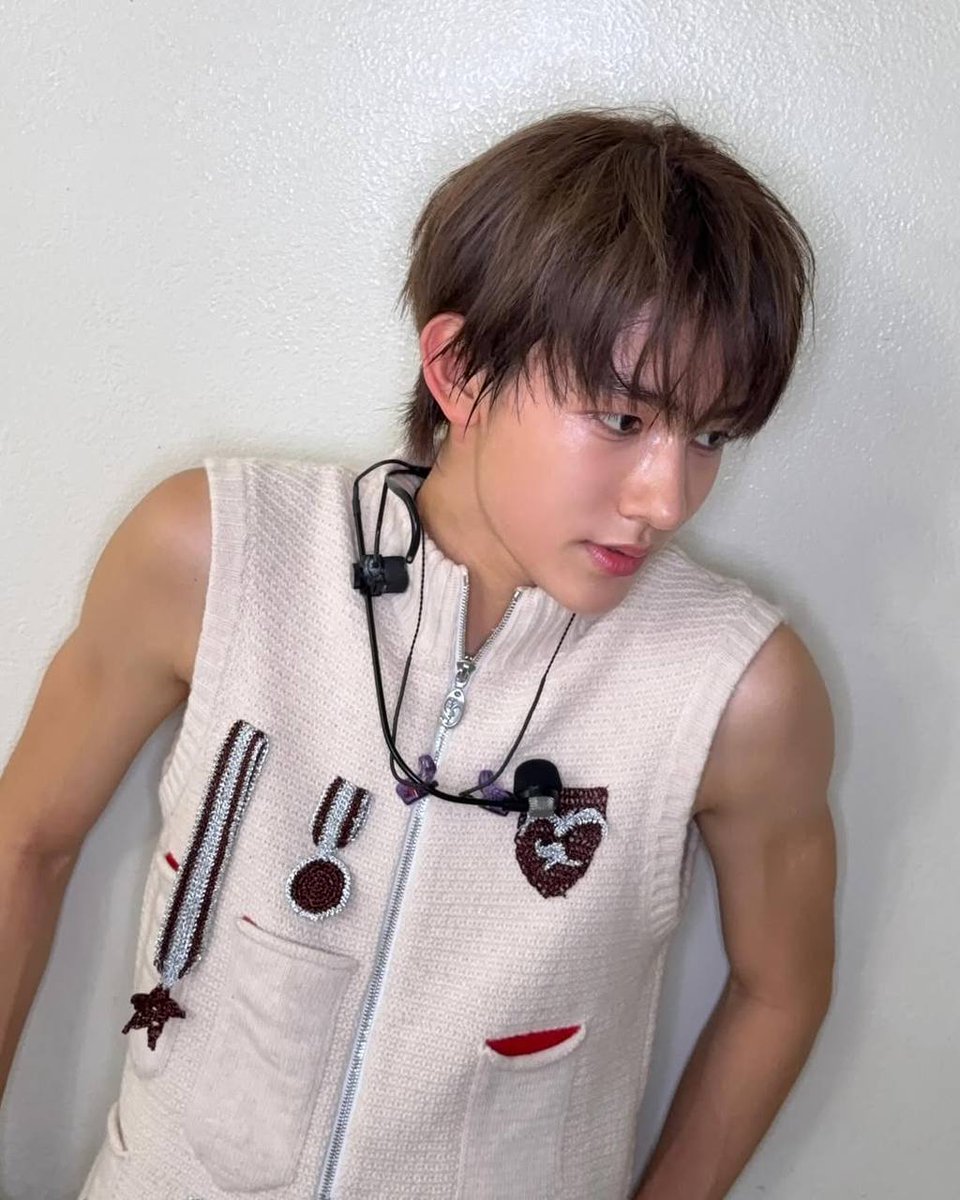 𝐒aja 𝕭ᦅყ𝘀 ✩聲𝄒 𝐅𝕒𝚂𝙷io͞𝙽 tweet media