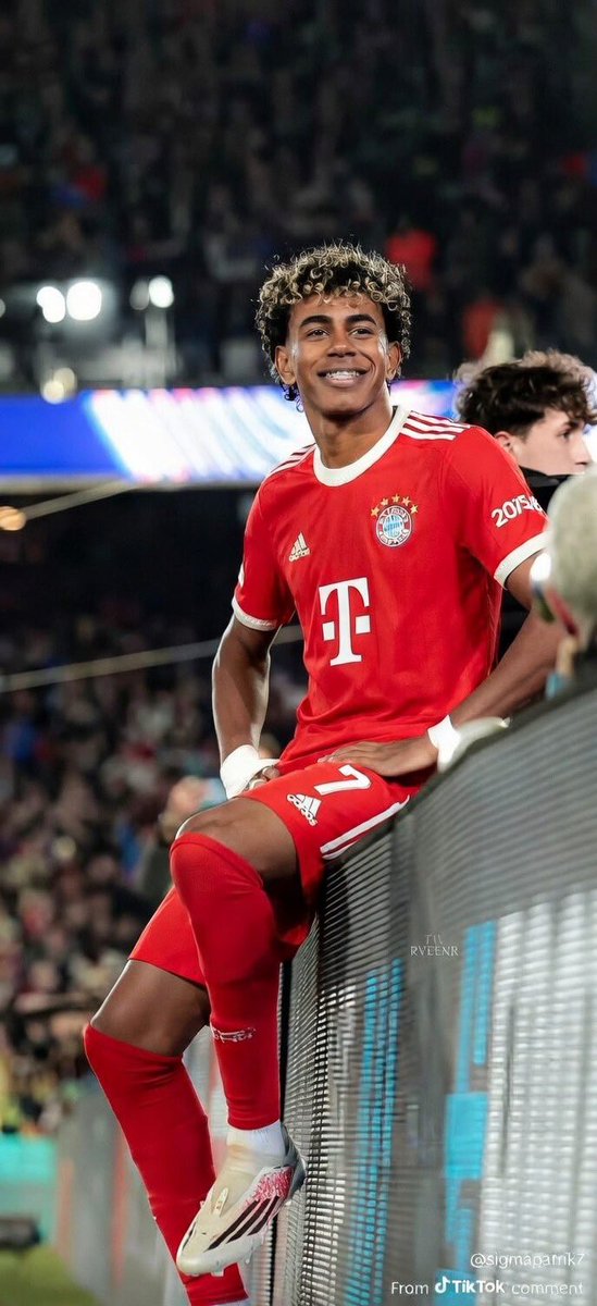 #KaneBallond’or tweet media