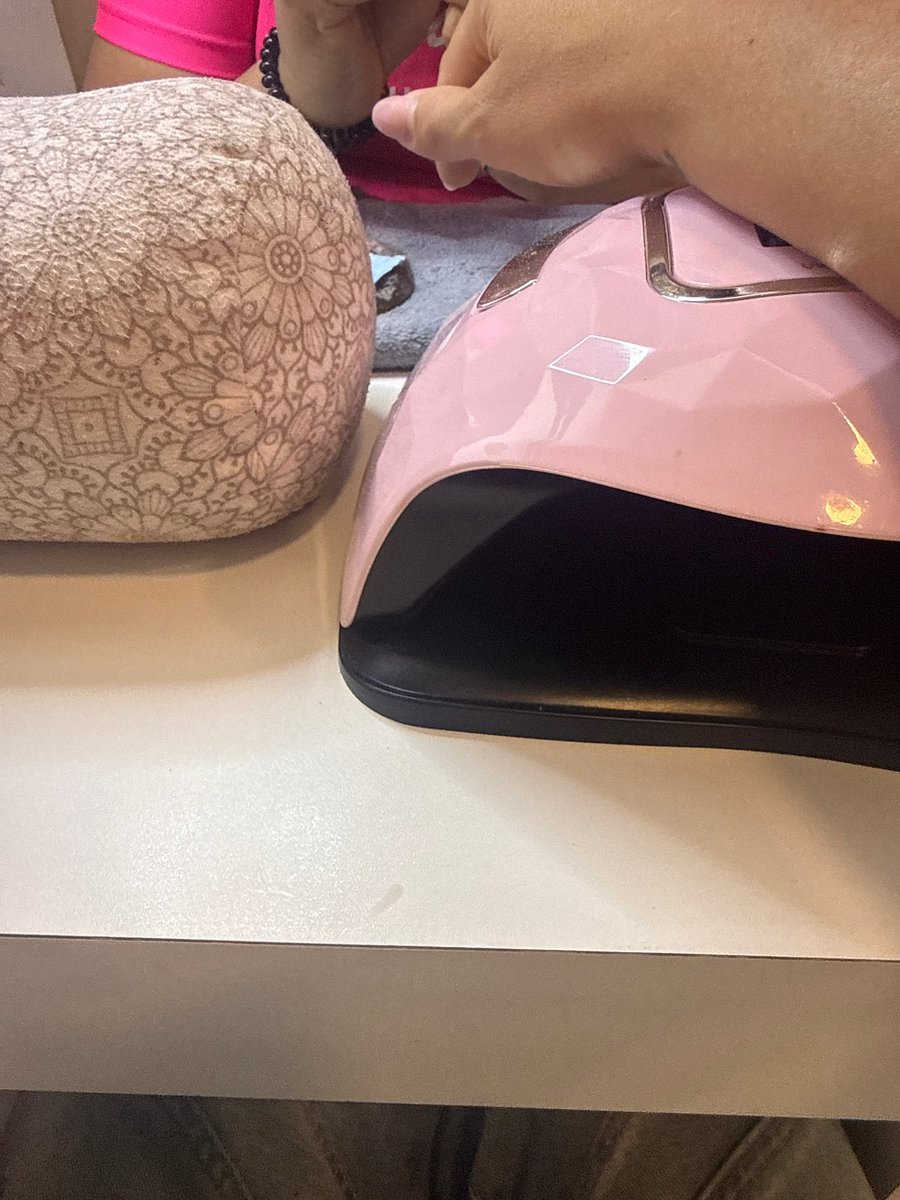 CCllara FINDOM tweet media