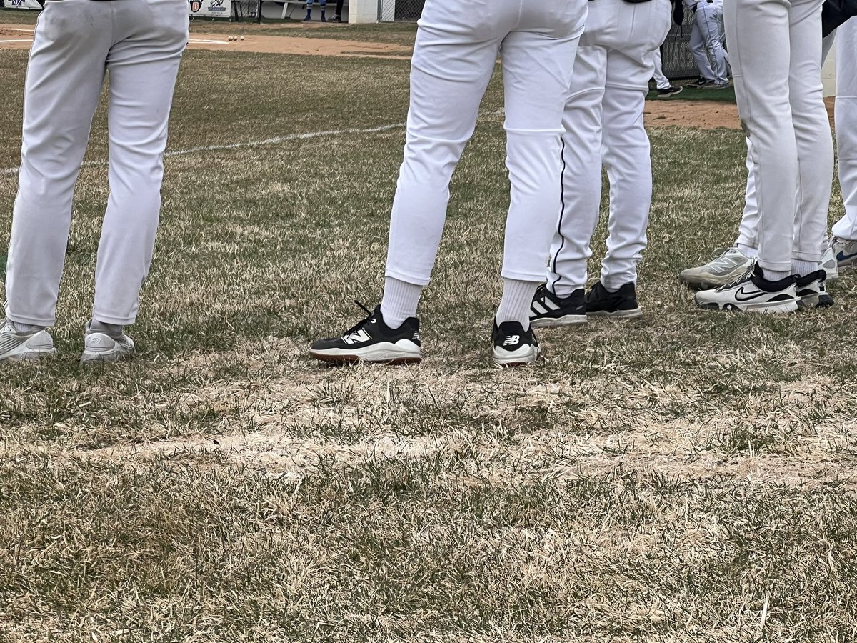 Adam Barta tweet media