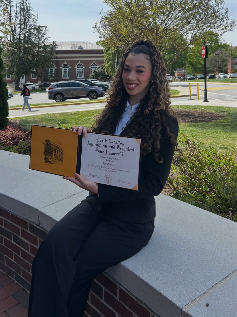 BigTrainDaBoss's tweet photo. Congratulations, Myla, on being nominated for the Chancellor’s Award for Academic Excellence! Excited for you to begin your law school journey next year! https://t.co/nCVNOT6r9d
