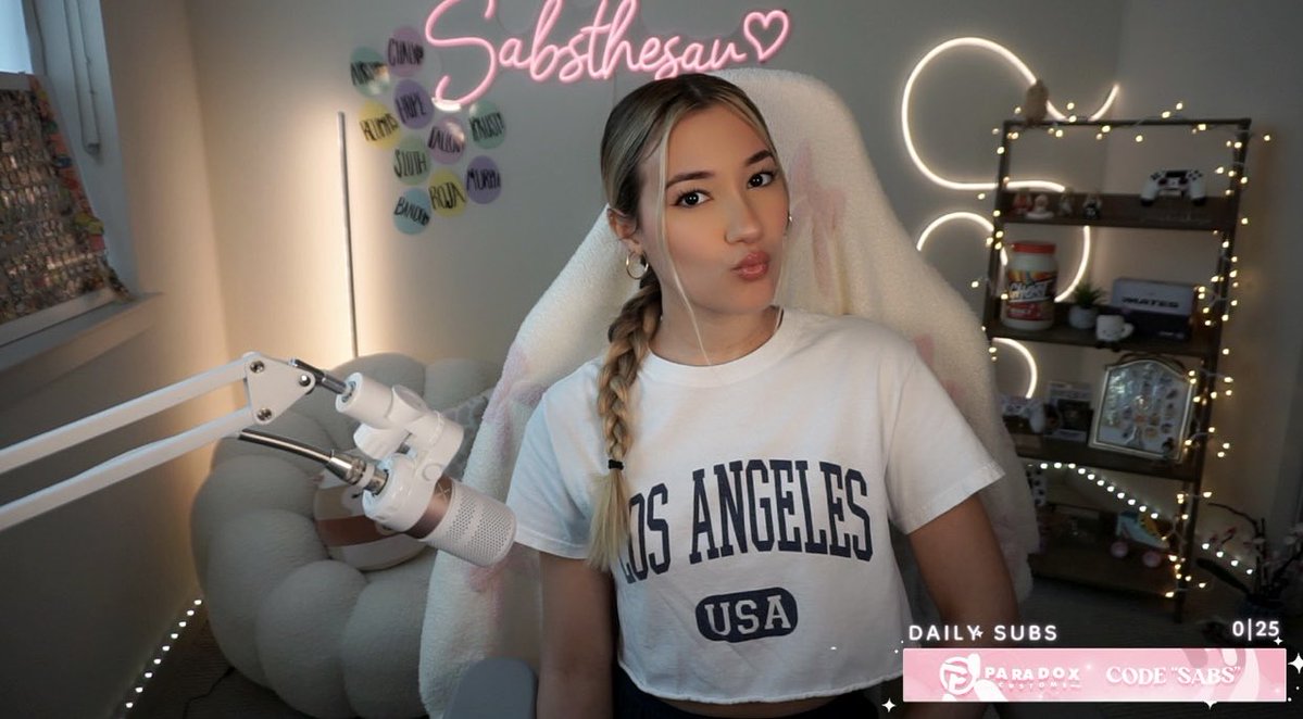 sabsthesav tweet media