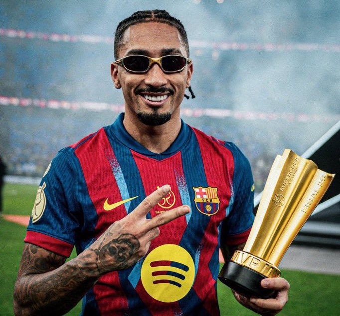 Benjamin tweet media