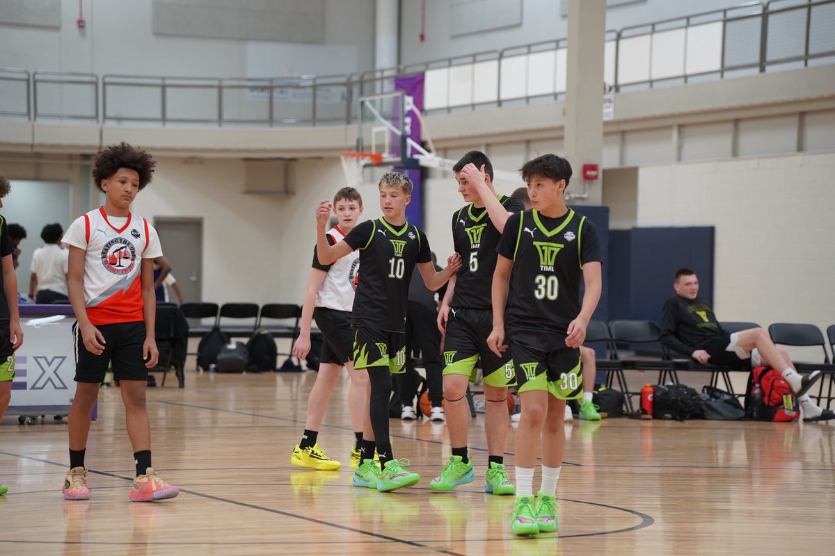GoTimeBB's tweet photo. Hammond β
Detroit π
@NxtProHoops
#GoTimeBasketball https://t.co/7Ak3H2jM74