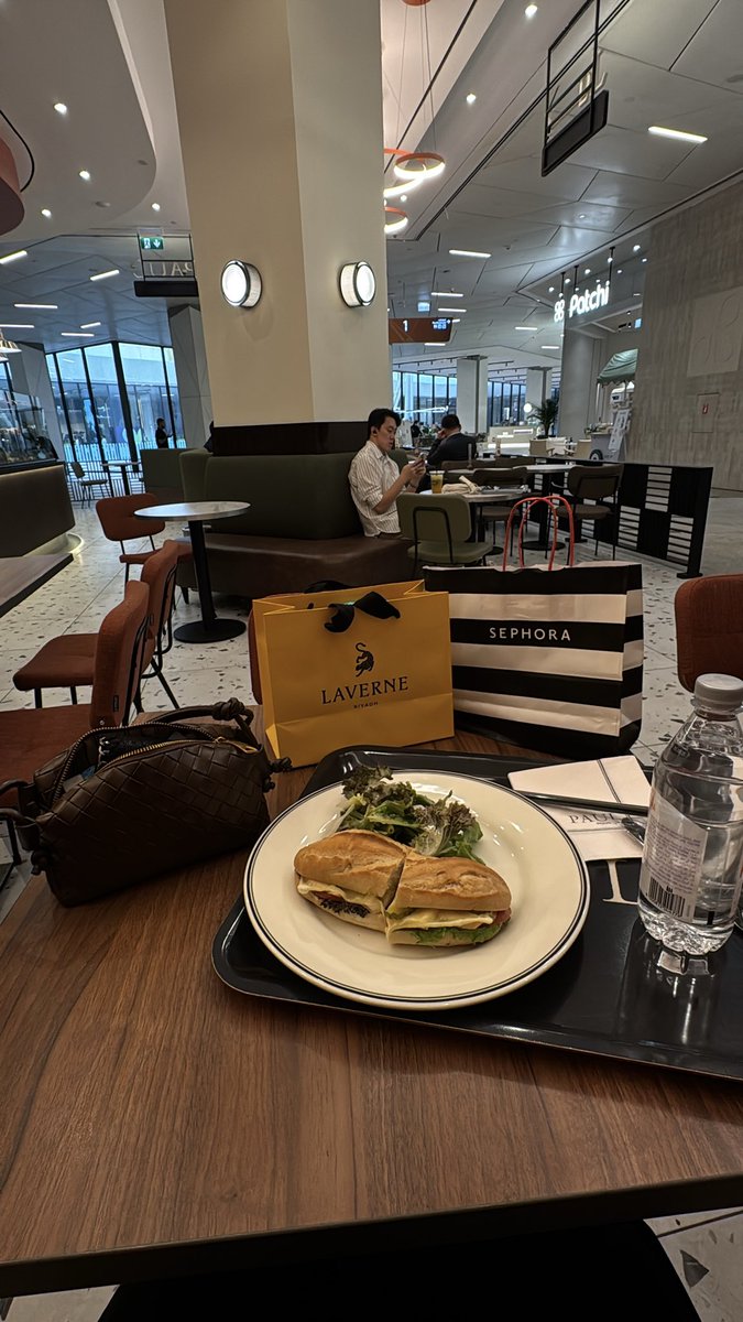 غالية.📸✨ tweet media