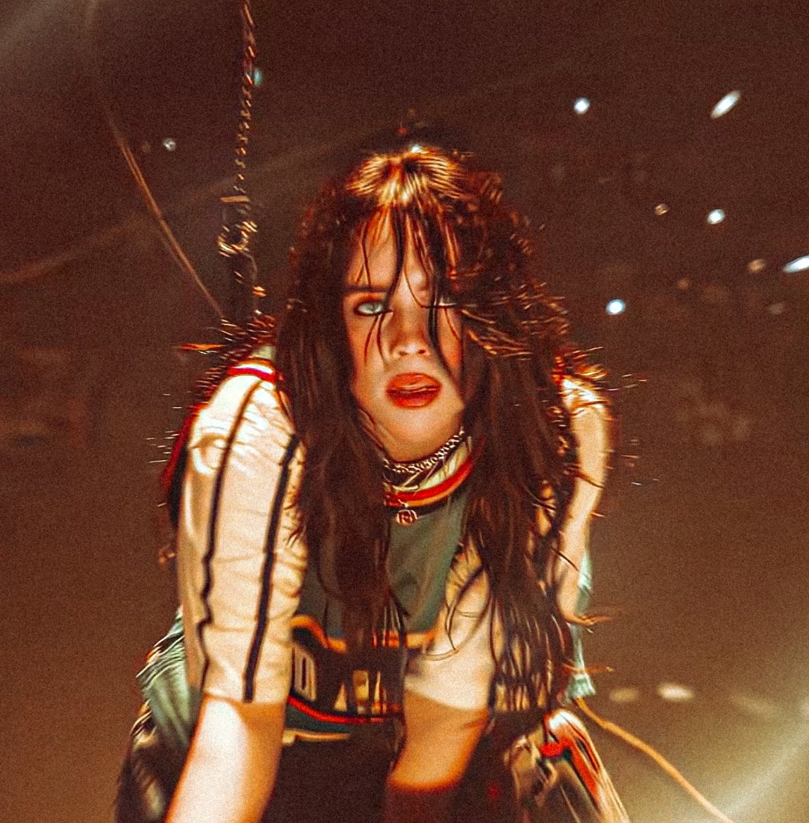 billie ★ tweet media
