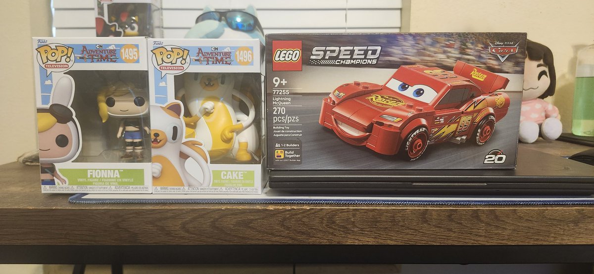 TrueFNAFGamer's tweet photo. Acquired New Funkos And Lego Set 🔥 https://t.co/wmTNwYPQi0