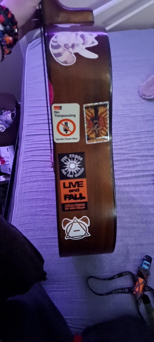 vampy 🩸 tweet media