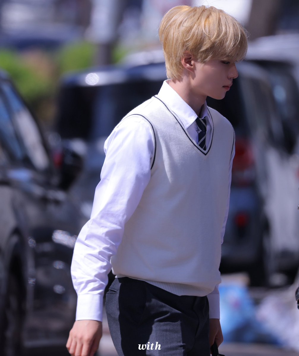 𝒘𝒊𝒕𝒉 tweet media