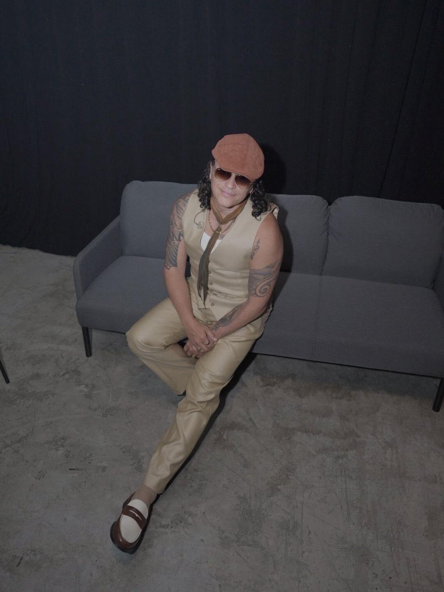 Elvis Crespo tweet media