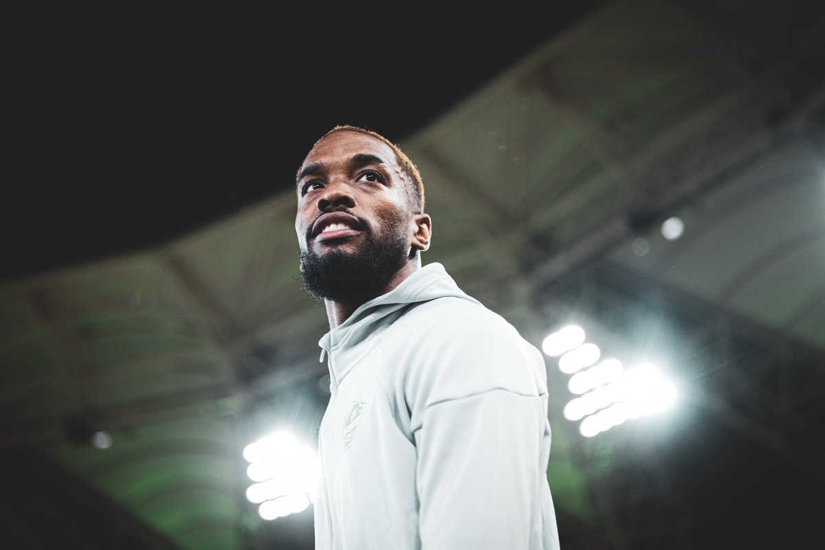 عمرو tweet media