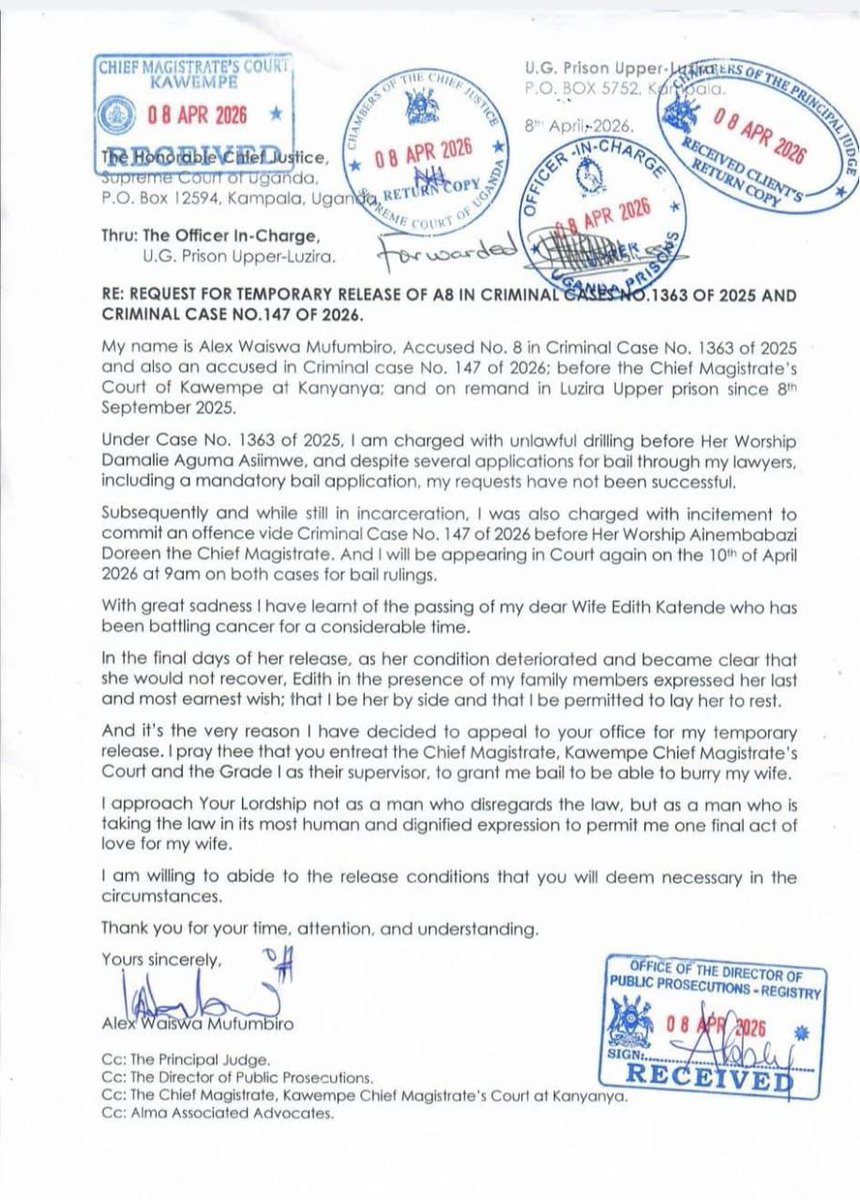 EmilySmithUK tweet media