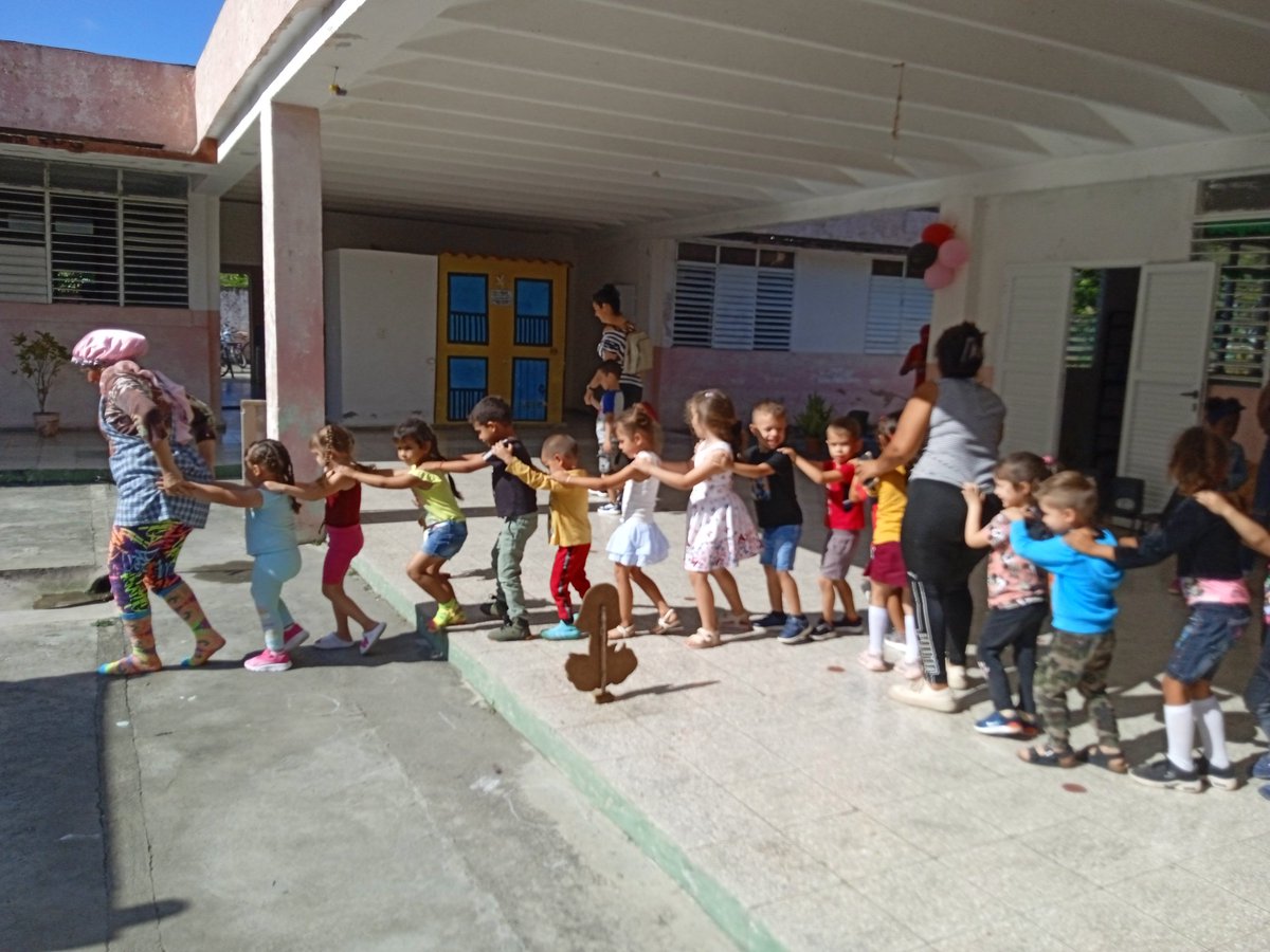 Con inconmensurable alegría celebra #Jatibonico 65 Aniversario de la creación de los Círculos Infantiles.
#SanctiSpíritusEnMarcha