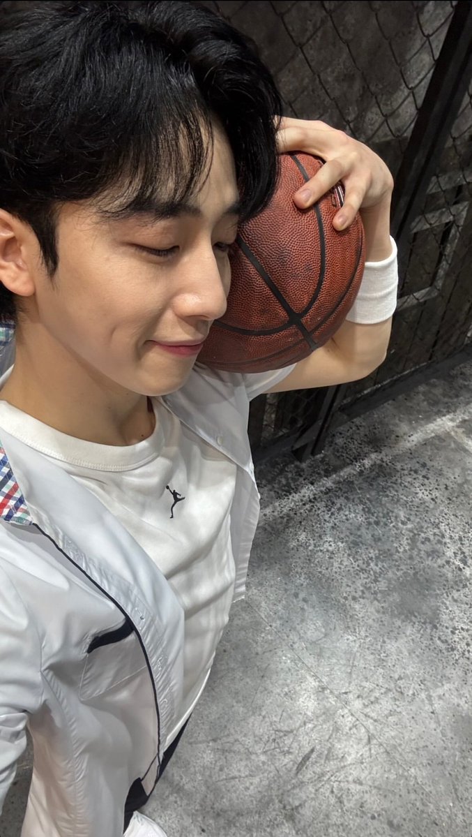 쿵야🍙 tweet media