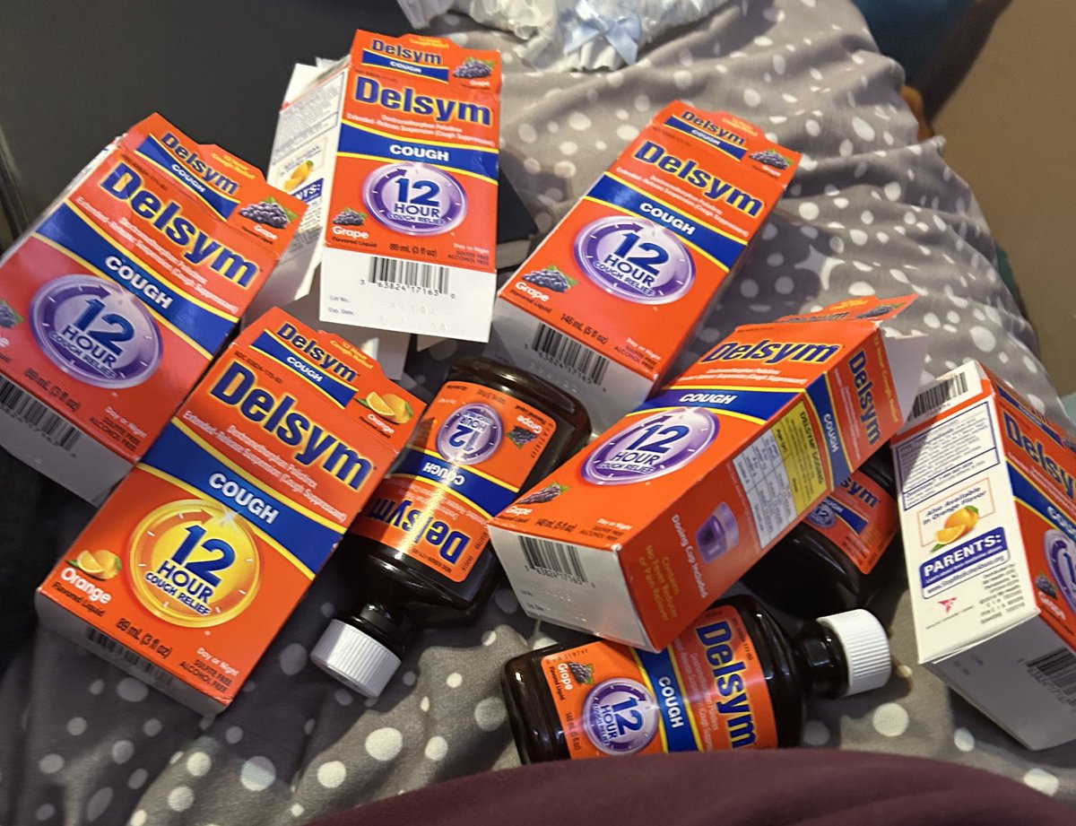 🦄 ☣︎ dolly 𖤐🥩☮️💗 tweet media