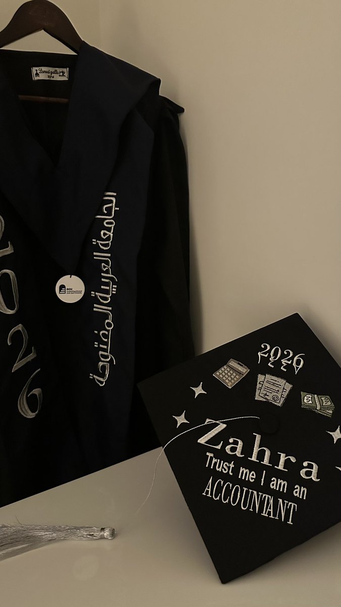 زَهراء tweet media