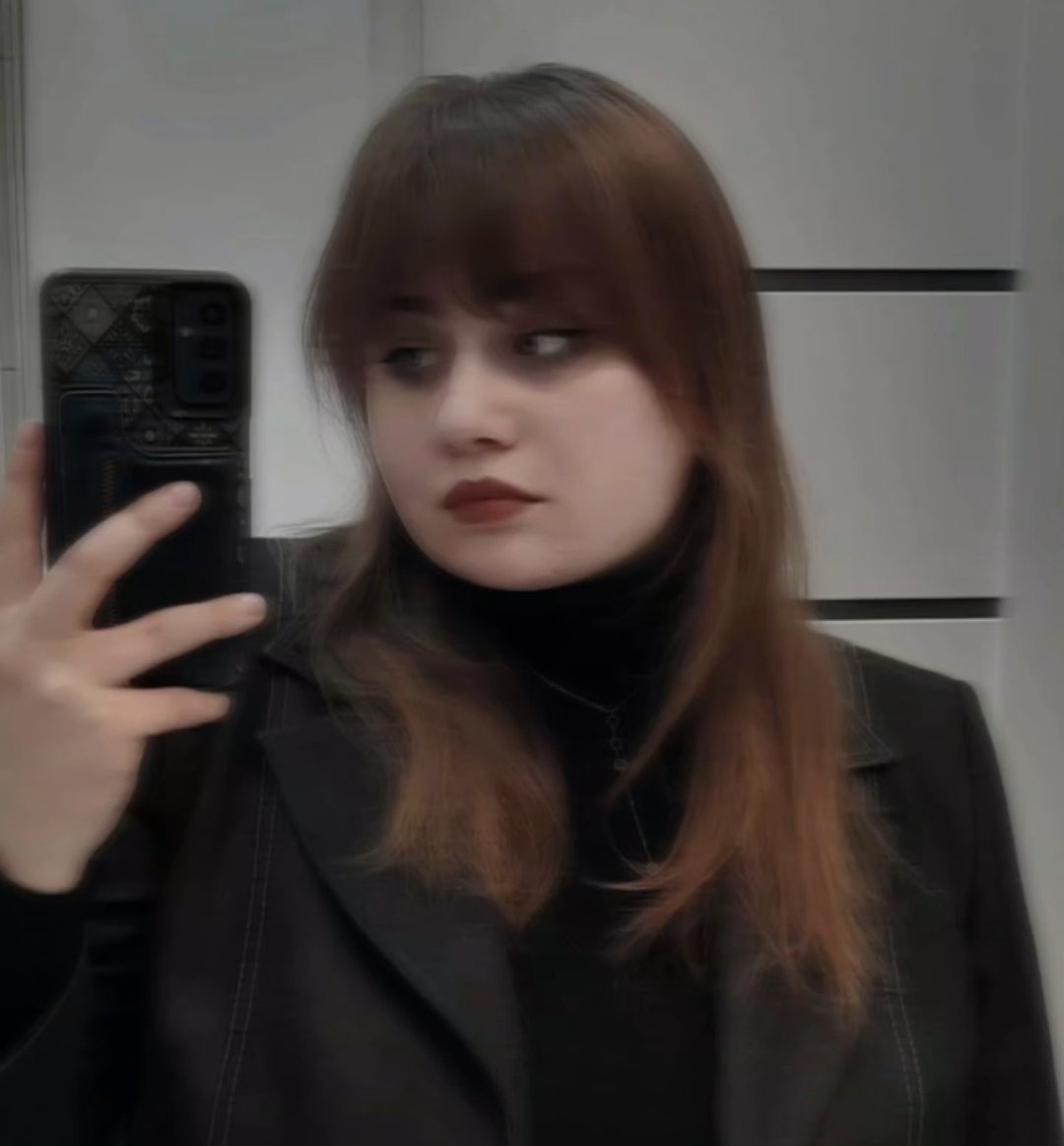 raven 🦋 | 🇵🇱 🇵🇸 will see 5sos again! tweet media