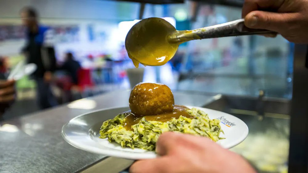 NOS Mirror tweet media