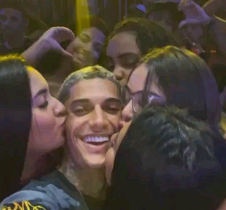 wlxfps's tweet photo. @11117j quele piq nego https://t.co/CH3eUJWu9F