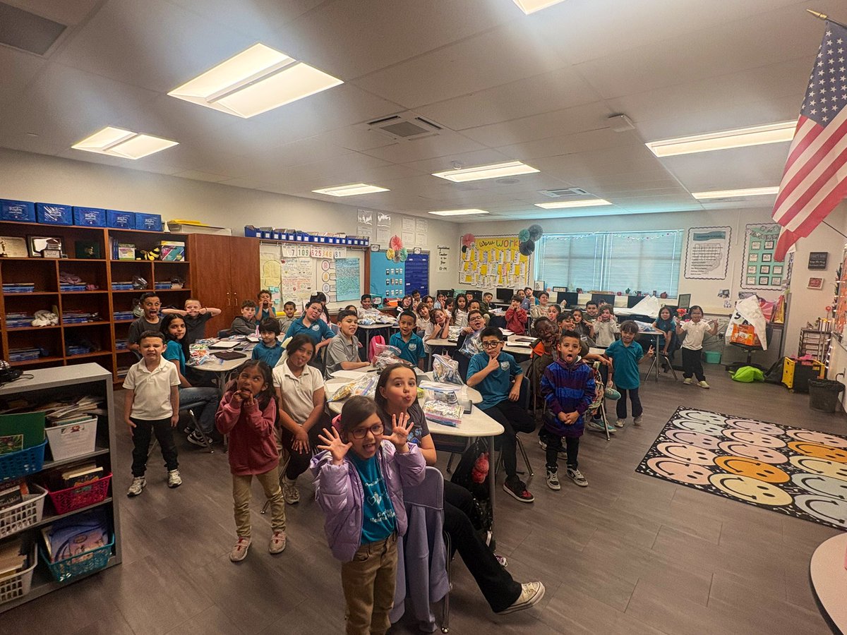 Nikki Guevara tweet media