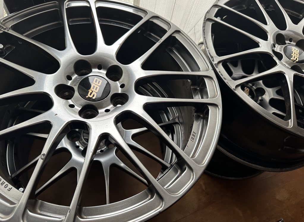 BBS、オレも中古で（それでも高かった）購入してから気に入ってずっと 