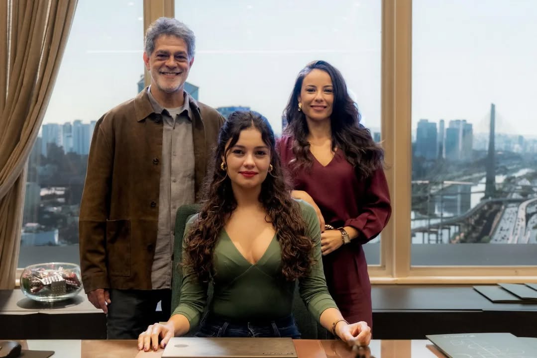 Para Sophie Charlotte tweet media