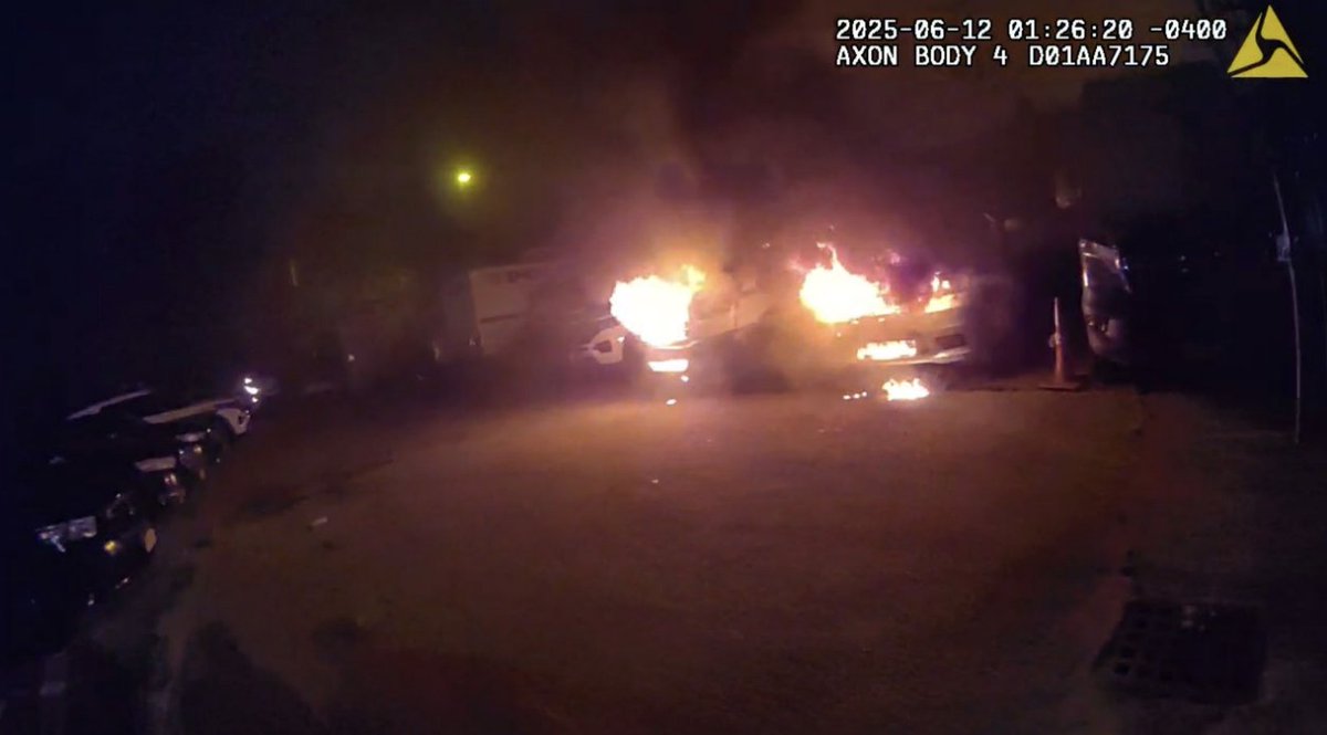amNYlaw's tweet photo. A Brooklyn man on Wednesday pleaded guilty to setting 10 NYPD vehicles on fire in a Bushwick parking lot last year. https://t.co/xr8IrPI4du https://t.co/vB7pb4rHNy