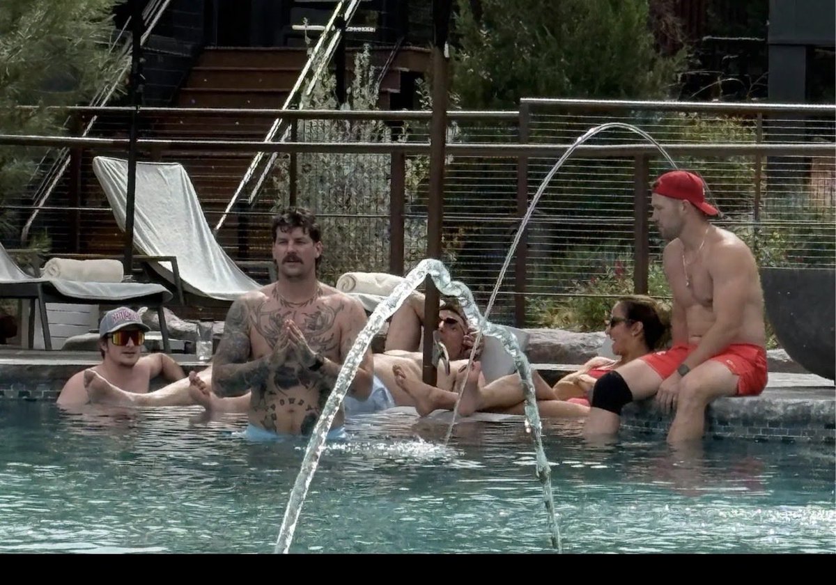 90’s Liberal tweet media