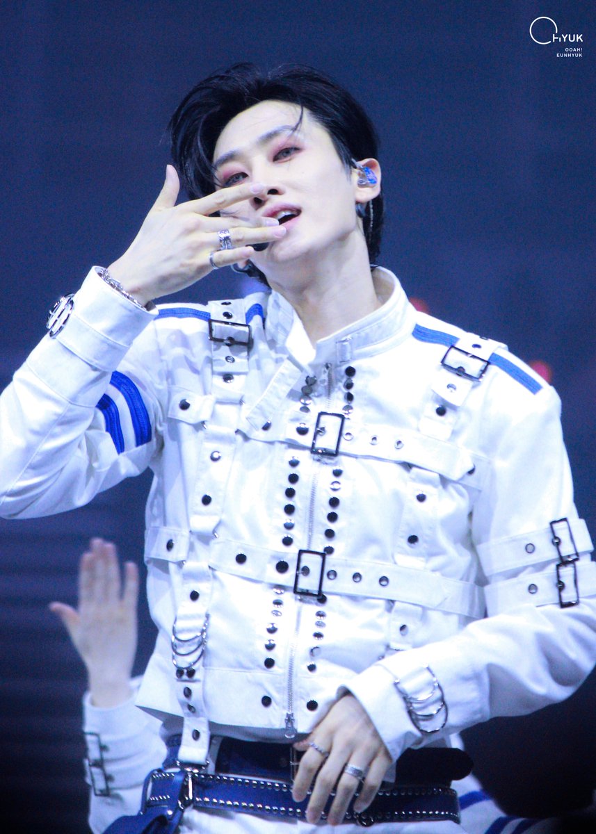 OOAHYUK's tweet photo. 260405 SS10 SJ-CORE in SEOUL 

#은혁 #EUNHYUK
#슈퍼주니어 #SUPERJUNIOR https://t.co/DSaAzFlNpL