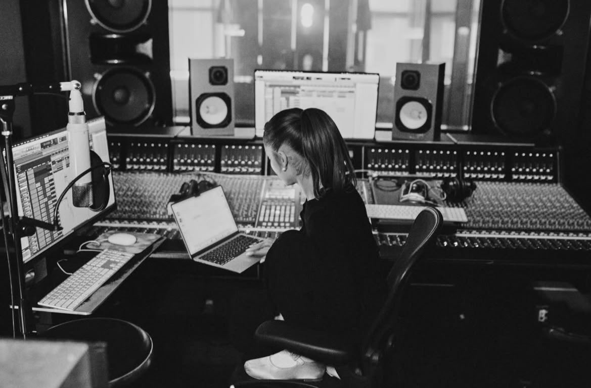 Ariana Grande Stats tweet media