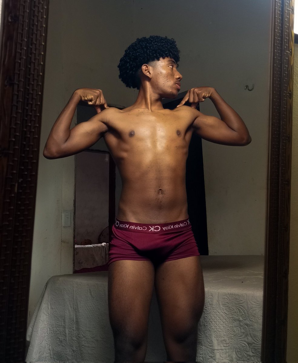 𝖁𝖎𝖓𝖎 𝖈𝖔𝖗𝖛𝖎𝖓𝖆𝖑 tweet media