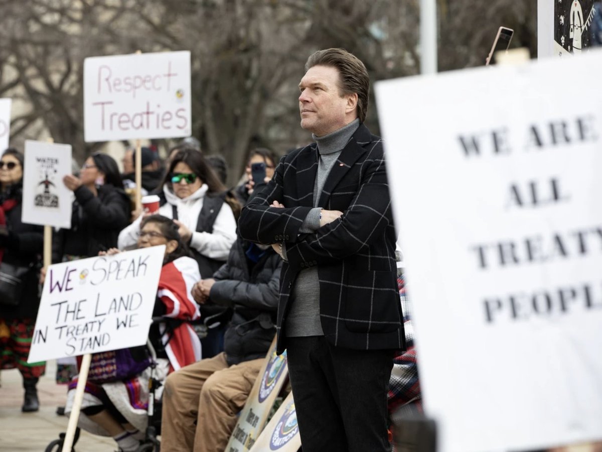 TrevorRobb_'s tweet image. Two more Alberta First Nations ask court to block separatist referendum, citing treaty infringement #ableg #abpoli #yeg 

edmontonjournal.com/news/politics/…