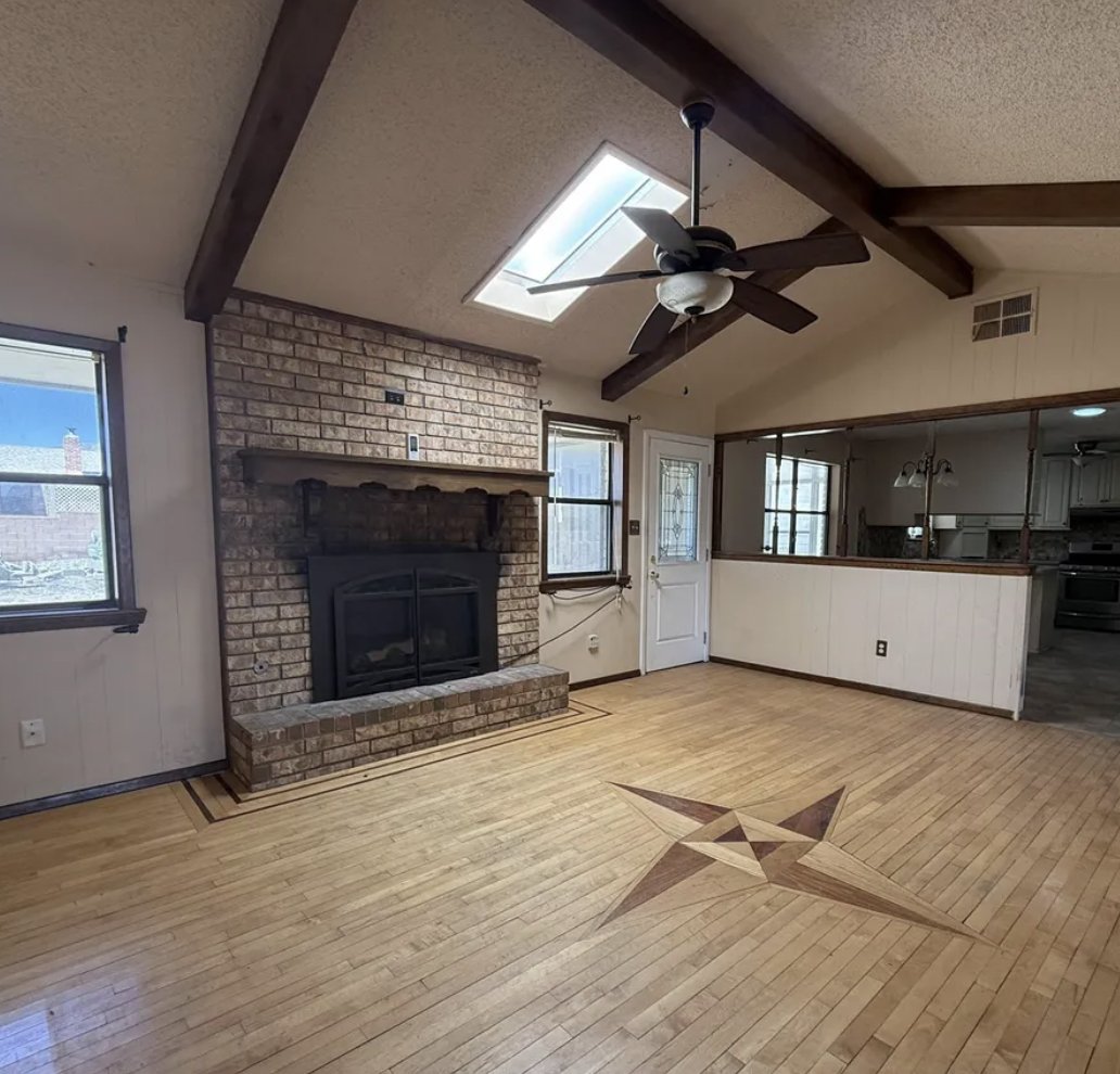 oldhouseunder50's tweet image. Exceptional 1981 #NewMexico Home with #MountainViews – $89K. 
oldhousesunder100k.com/exceptional-19…