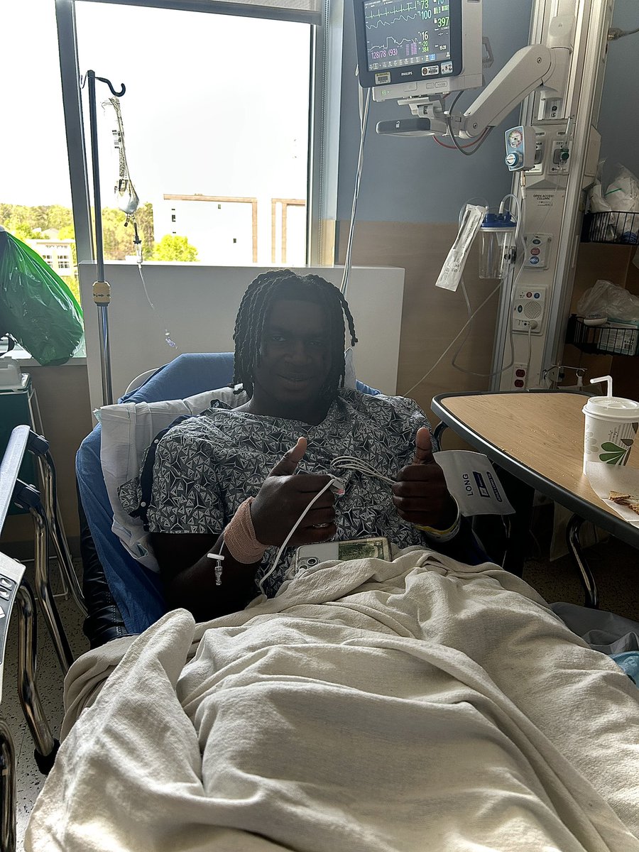 nyk lewis tweet media