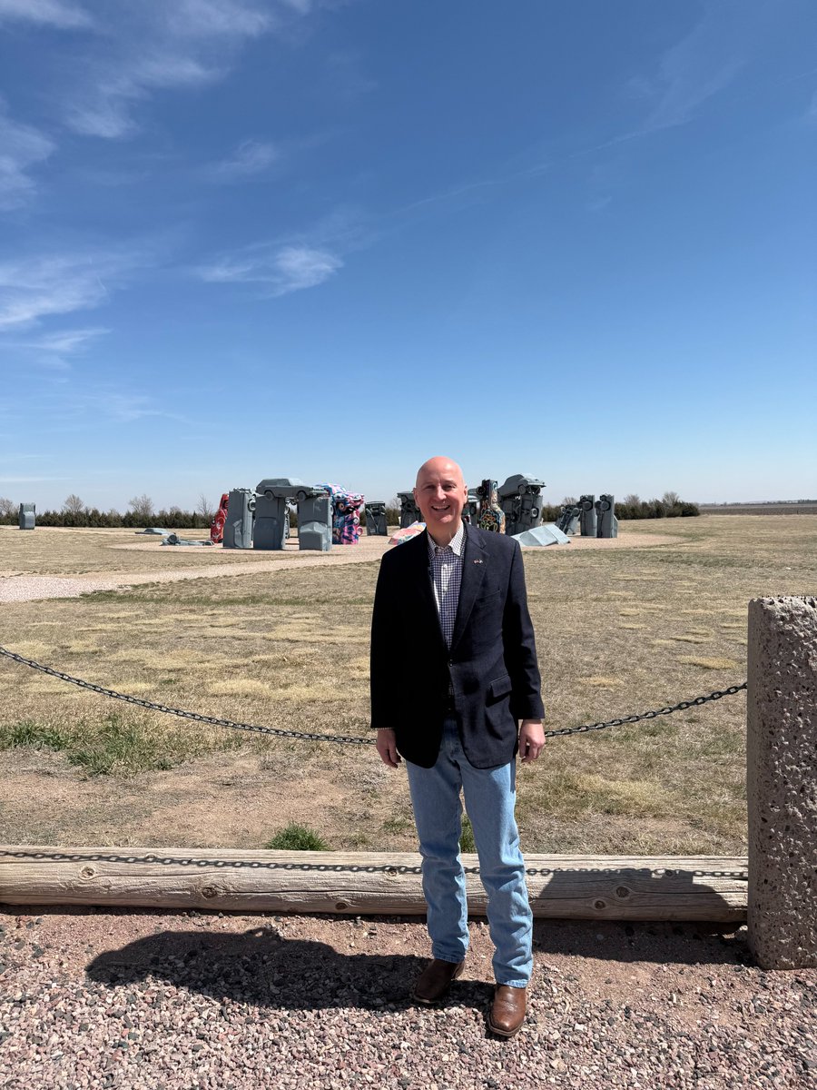 Pete Ricketts tweet media