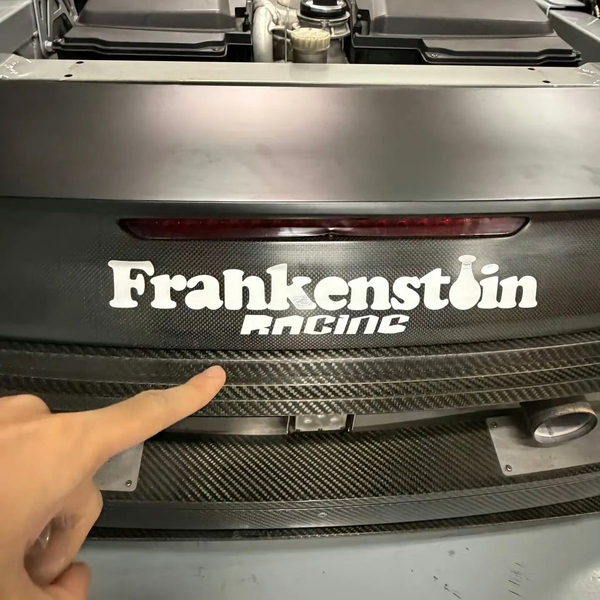 Zhou Yiran tweet media