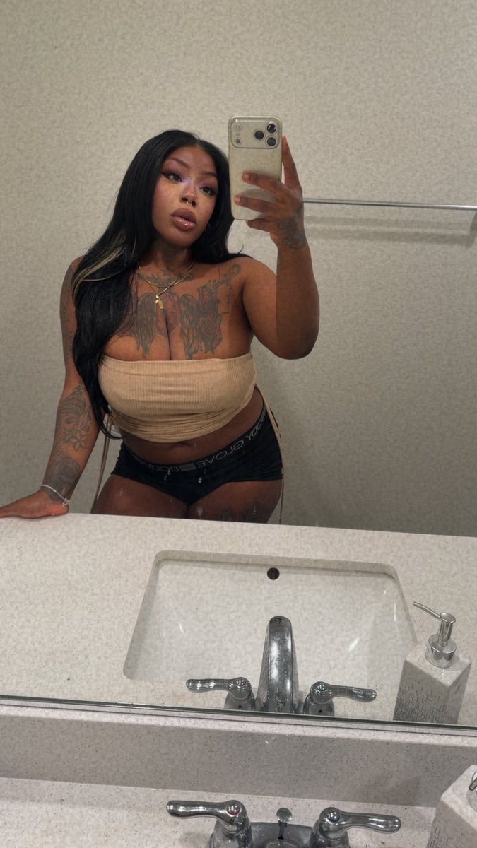 pandafent's tweet photo. Down 16 lbs 💪🏾 https://t.co/DkVp2PLAsP