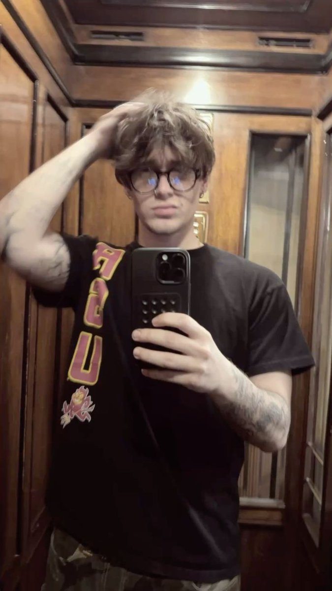 ๐๐๐๐๐๐ ๐. tweet media